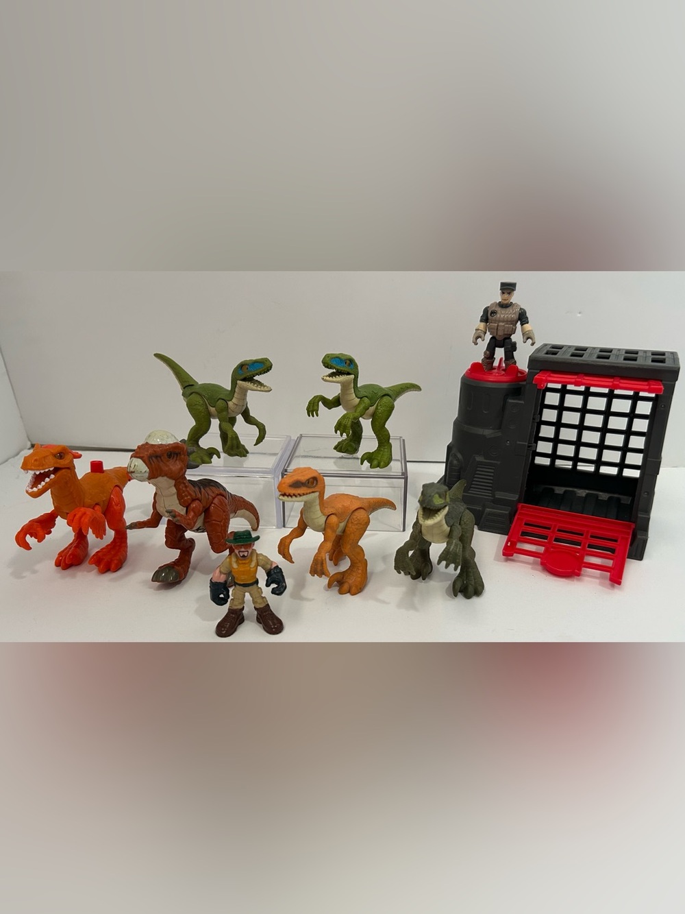 Fisher-Price Imaginext Jurassic World dinosaur figures and playset